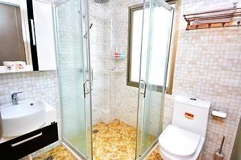 In Love With The Blue Sea Inn Xiamen Exterior photo